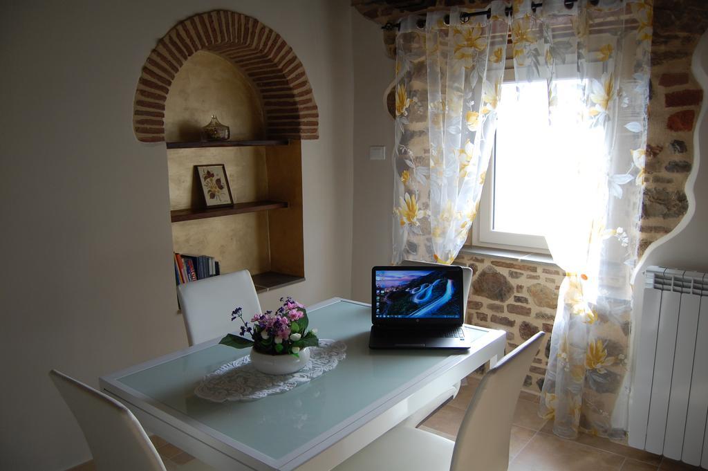 Emily House Montecerboli Exterior foto